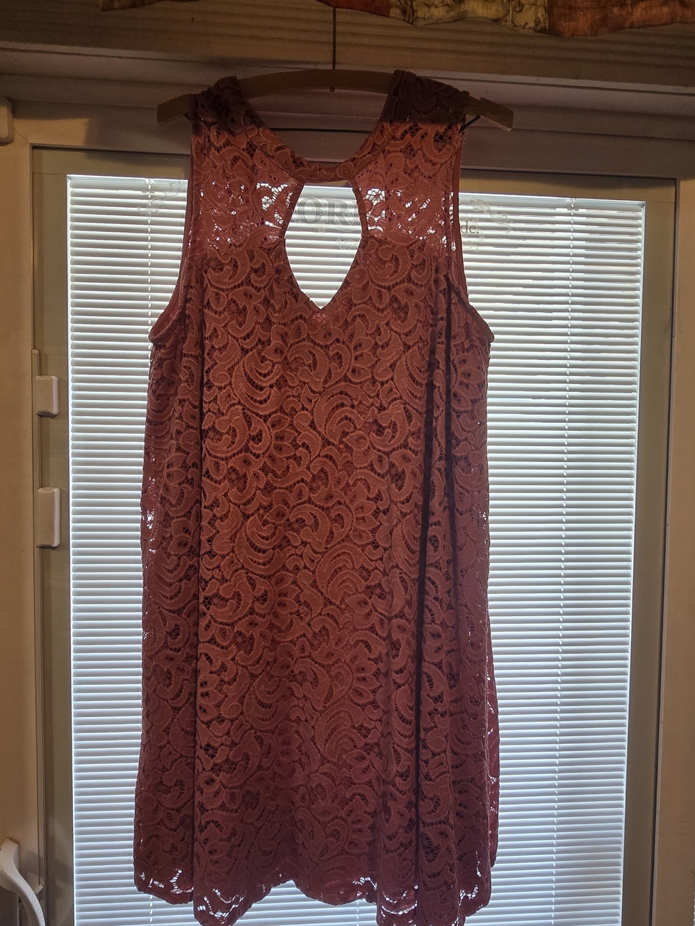 Liberty Love Rose Lace Sleeveless Keyhole Sundress